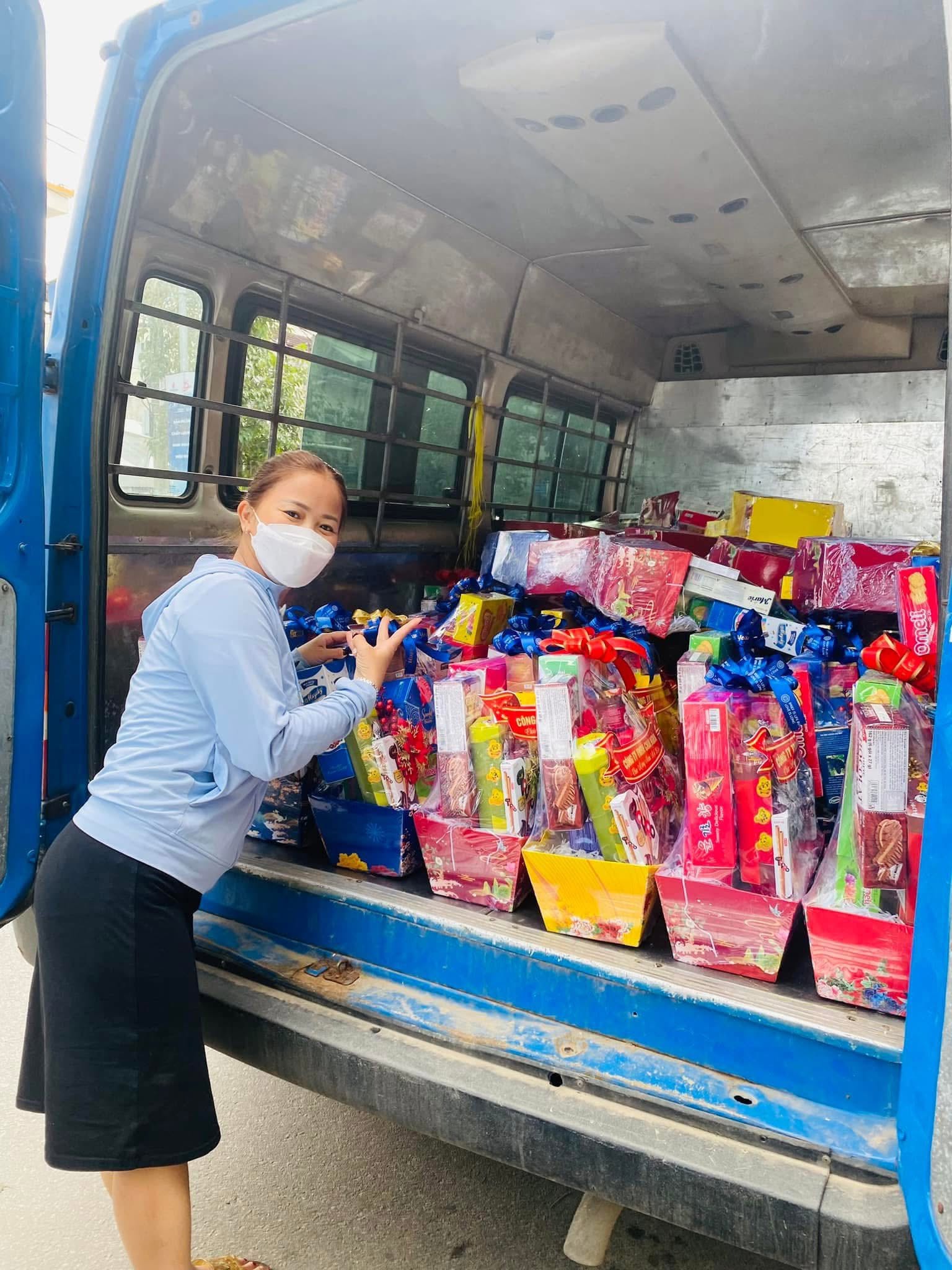 Dịch vụ giao hàng tận nơi, số lượng lớn