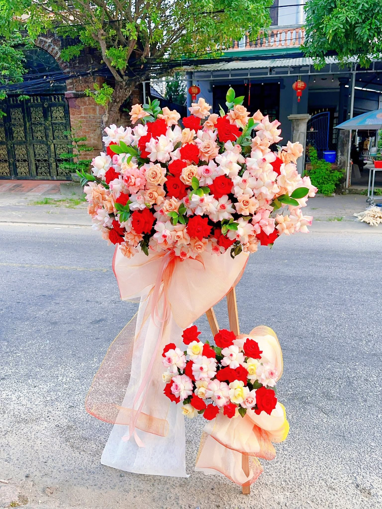 Lẵng hoa tươi