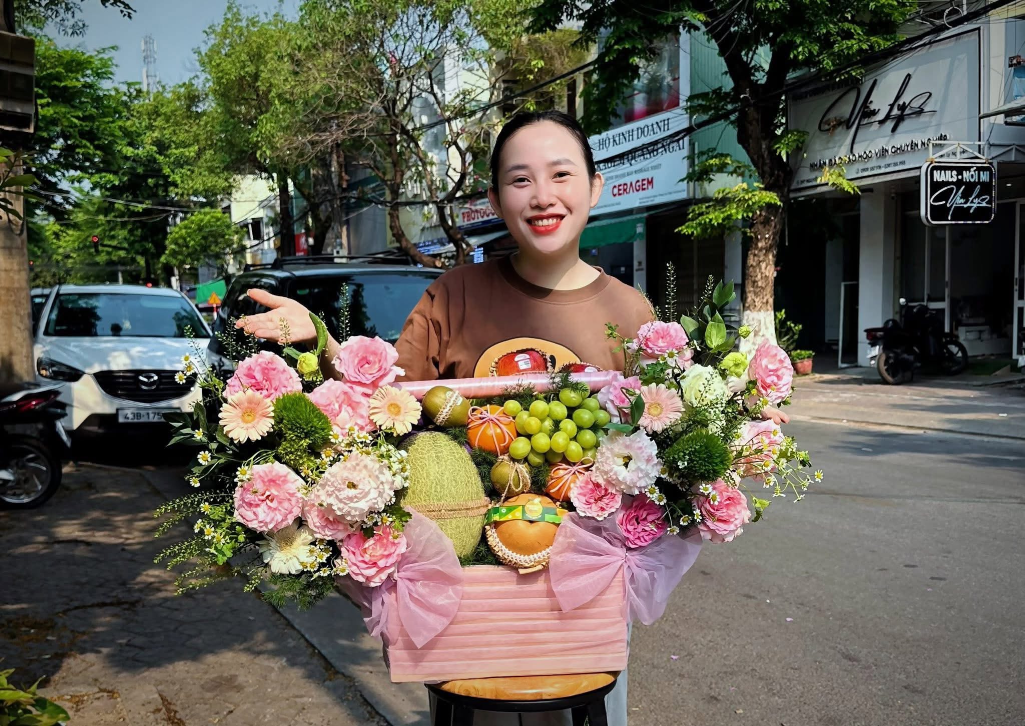 Xí Muội Fruits & Flowers